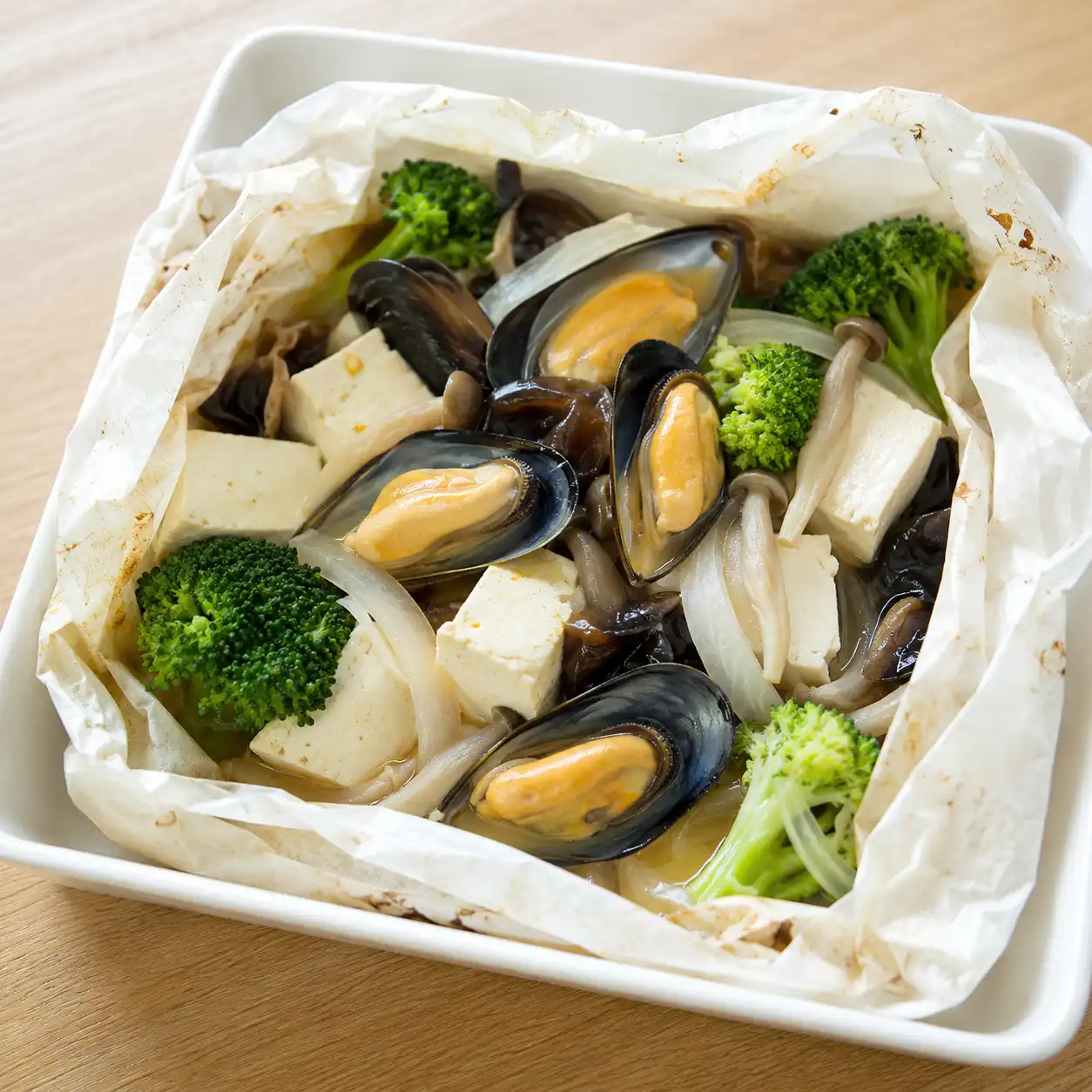 味噌淡菜豆腐紙包燒