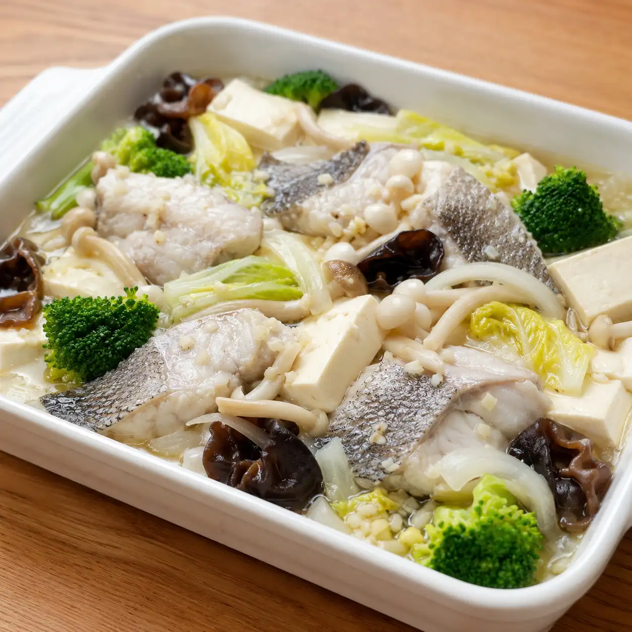 薄鹽鱸魚豆腐雪白菇盒