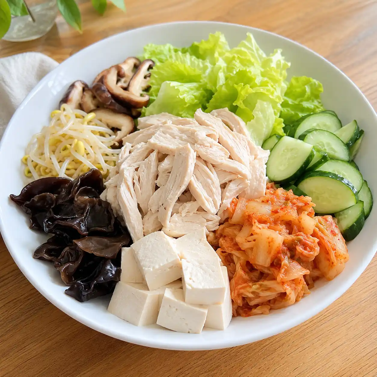 泡菜雞胸豆腐生菜沙拉