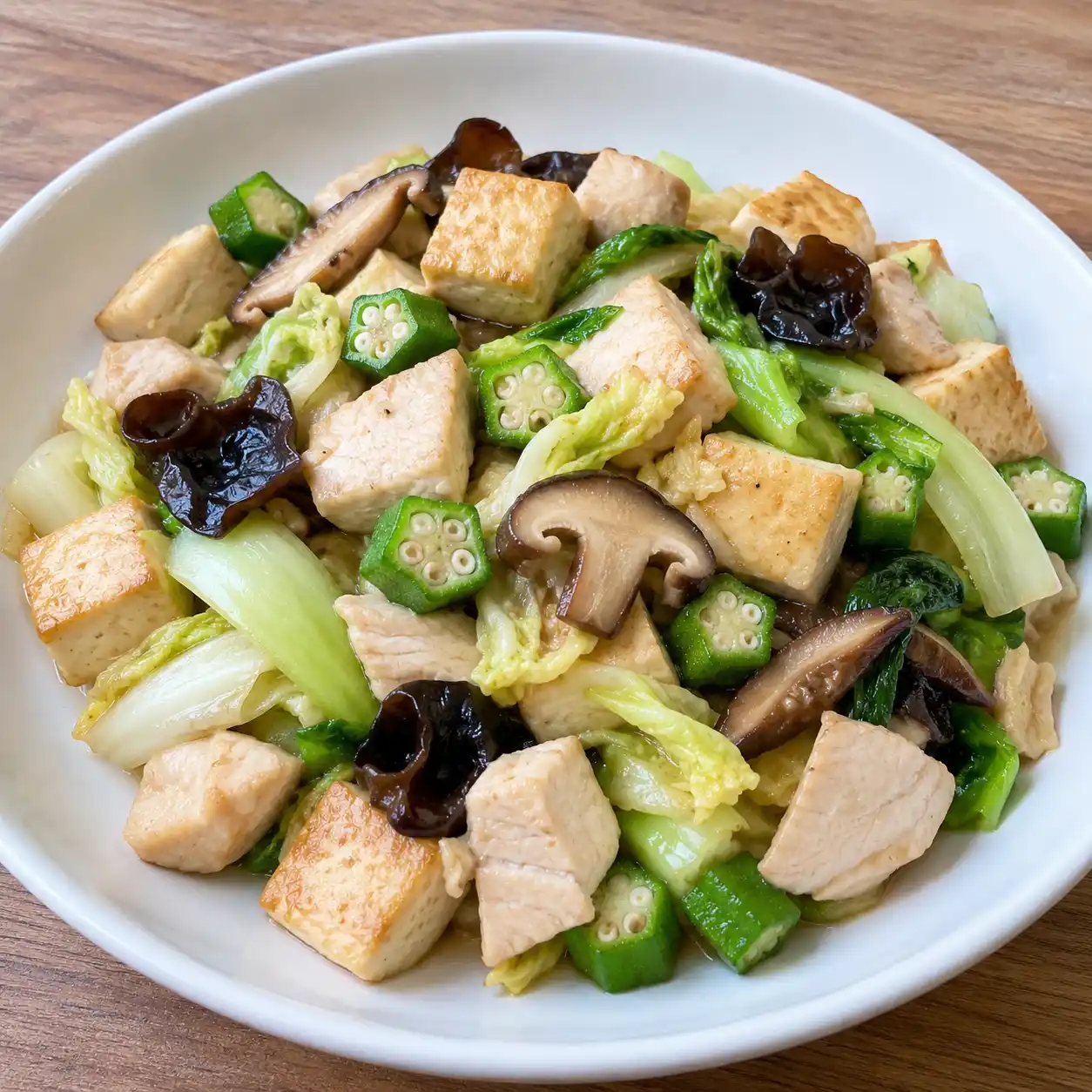 雞胸豆腐秋葵滑炒