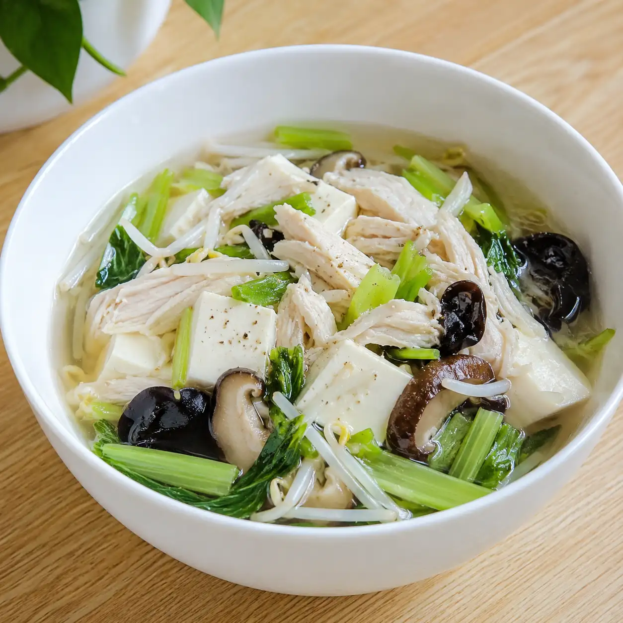 芹香雞胸豆腐清蒸盅
