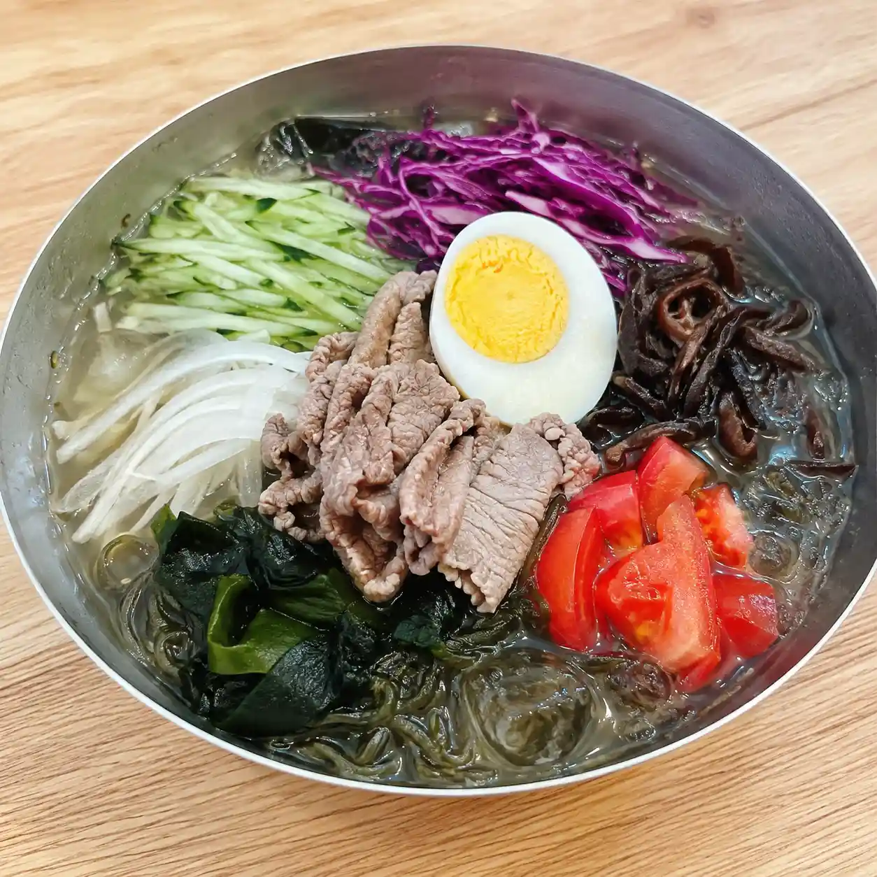 韓式冷麵風牛肉海藻麵