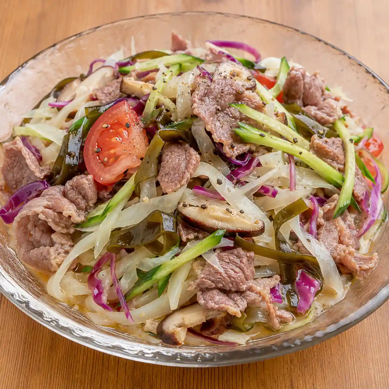 昆布牛肉花椰梗冷麵