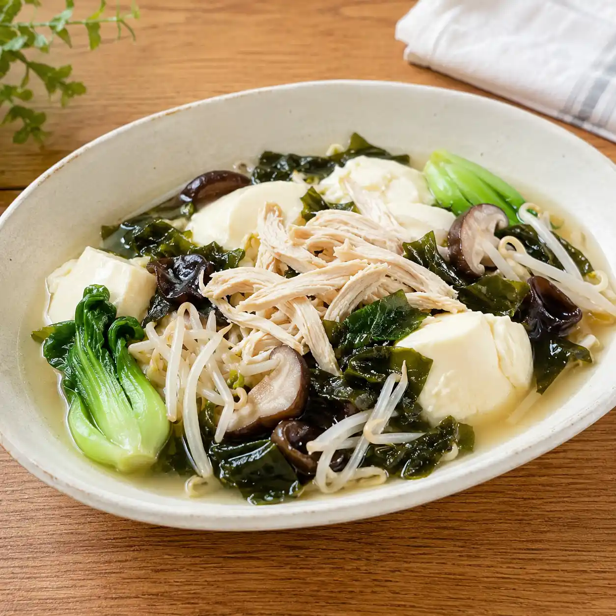 昆布海帶芽豆腐雞絲盤