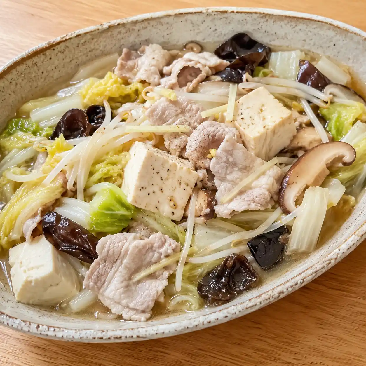 瘦肉片豆腐白菜熱盤