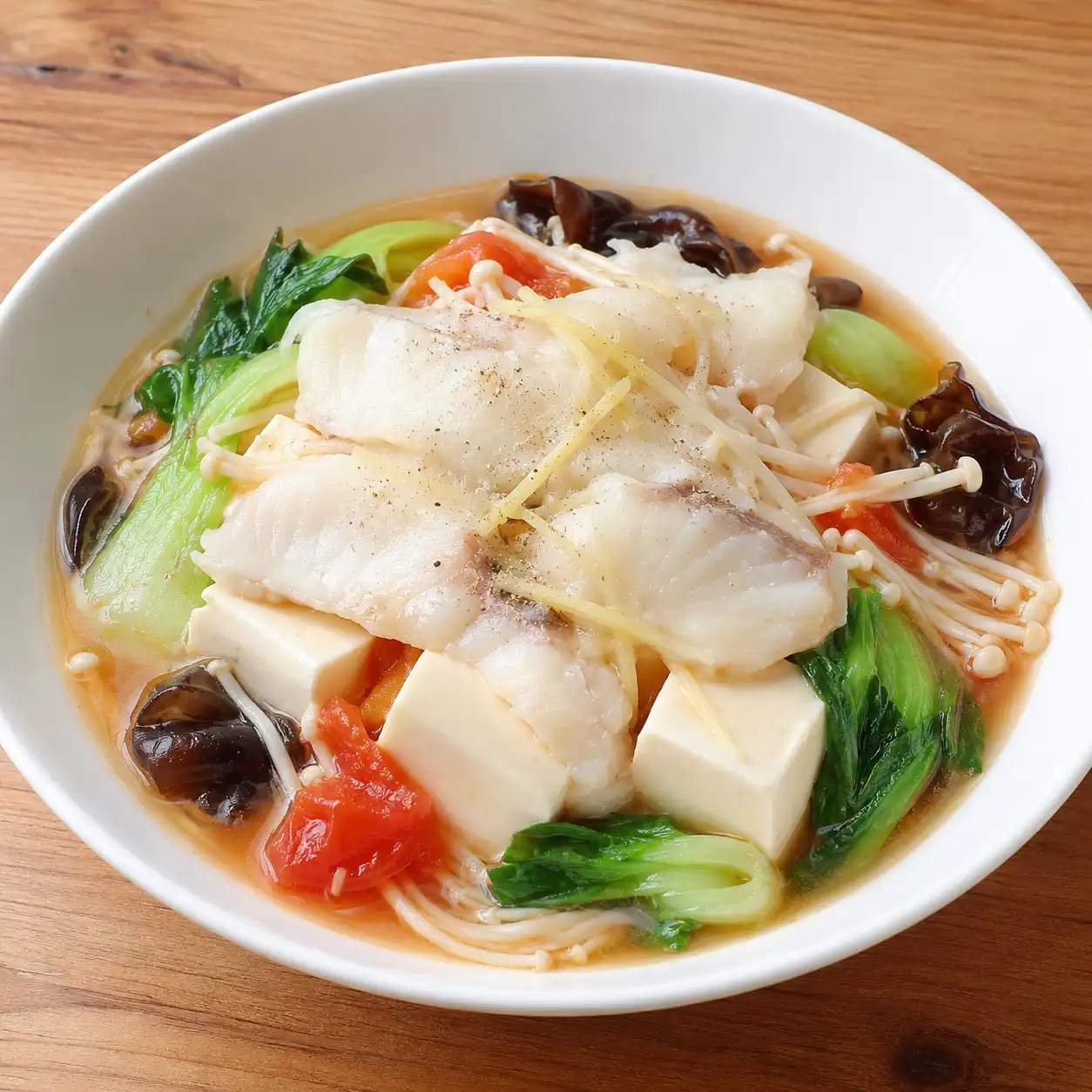 魚片豆腐薑絲早餐盤