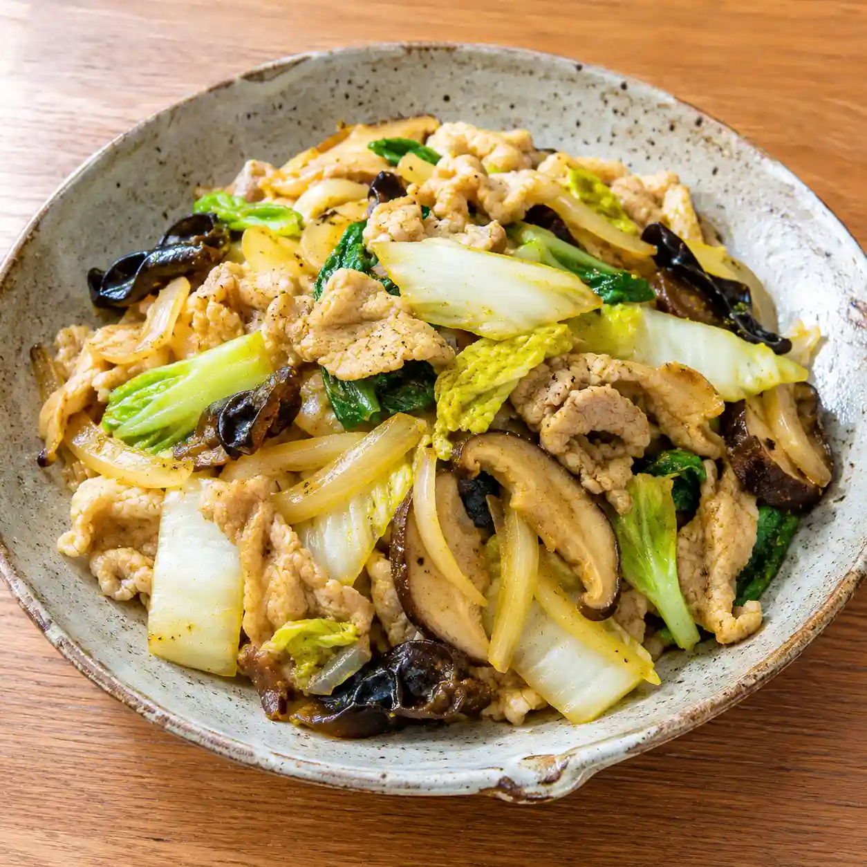 咖哩瘦肉白菜香菇快炒