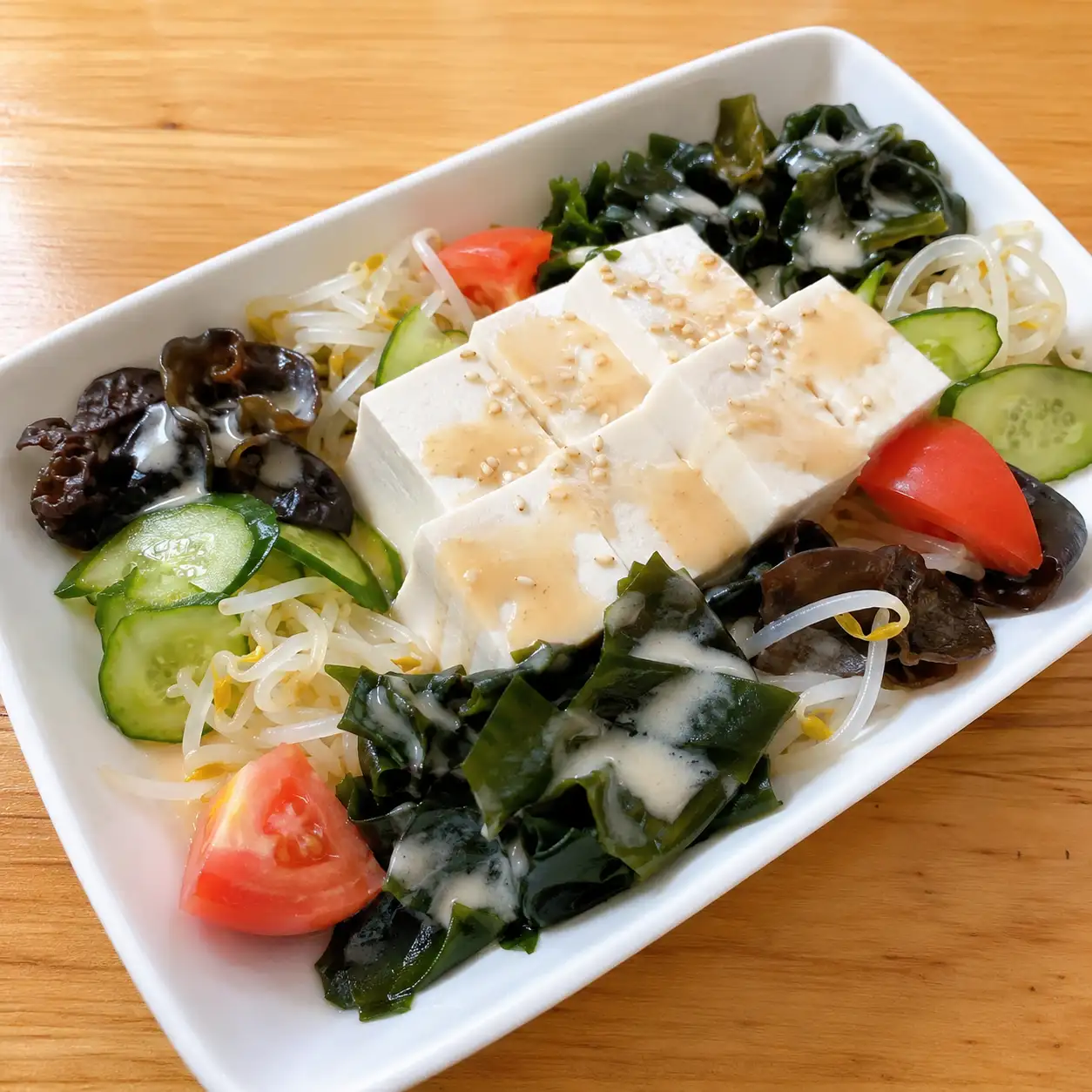 味噌豆腐海帶芽冷盤