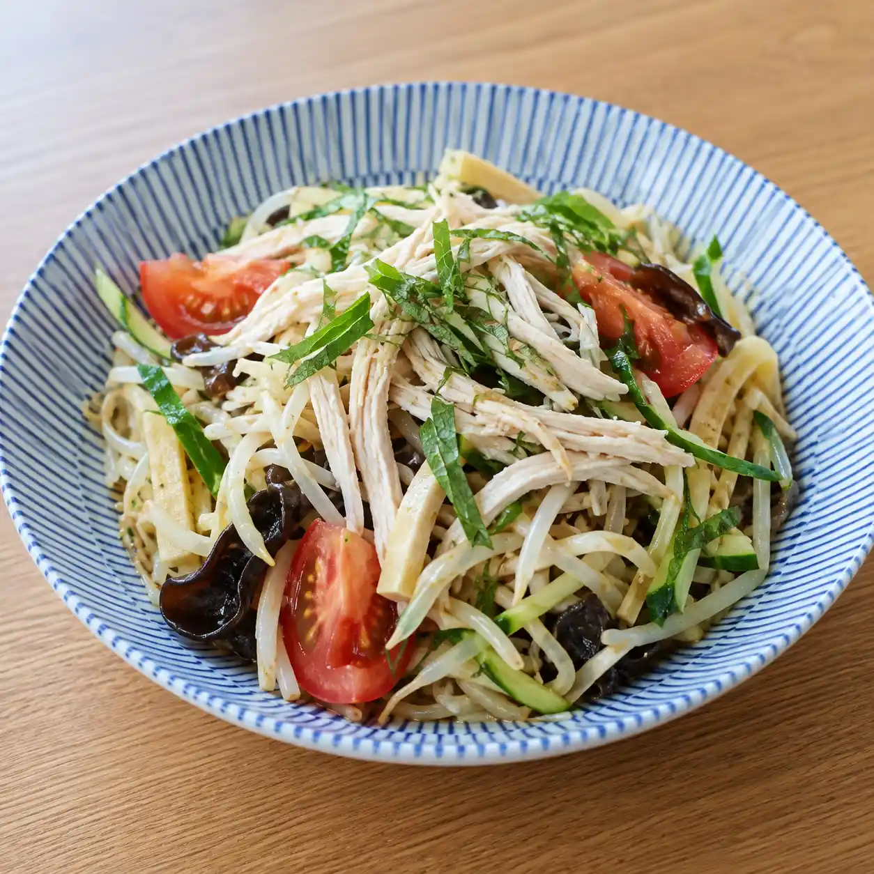 紫蘇雞絲筍絲豆芽涼拌
