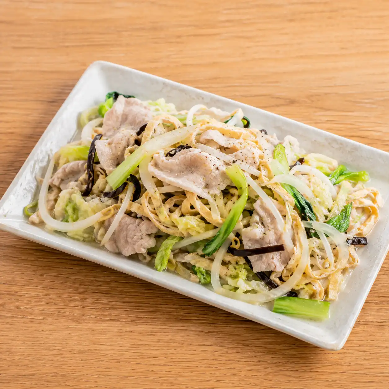 胡椒瘦肉豆皮白菜冷拌