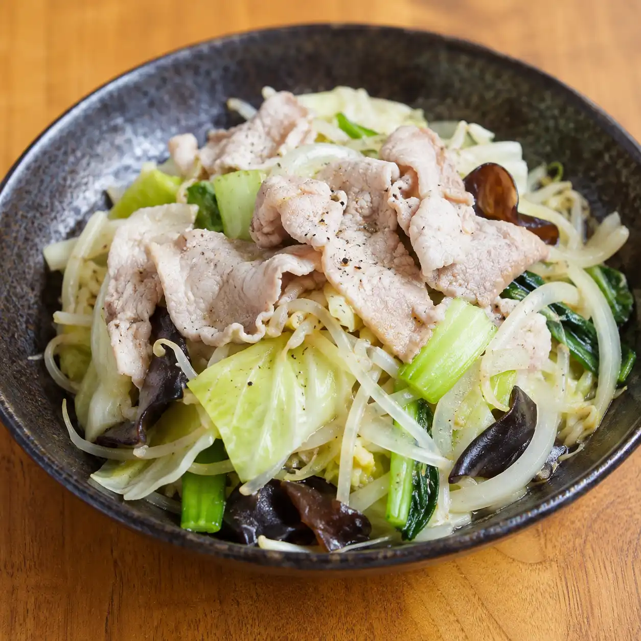 胡椒瘦肉片高麗菜溫涼拌