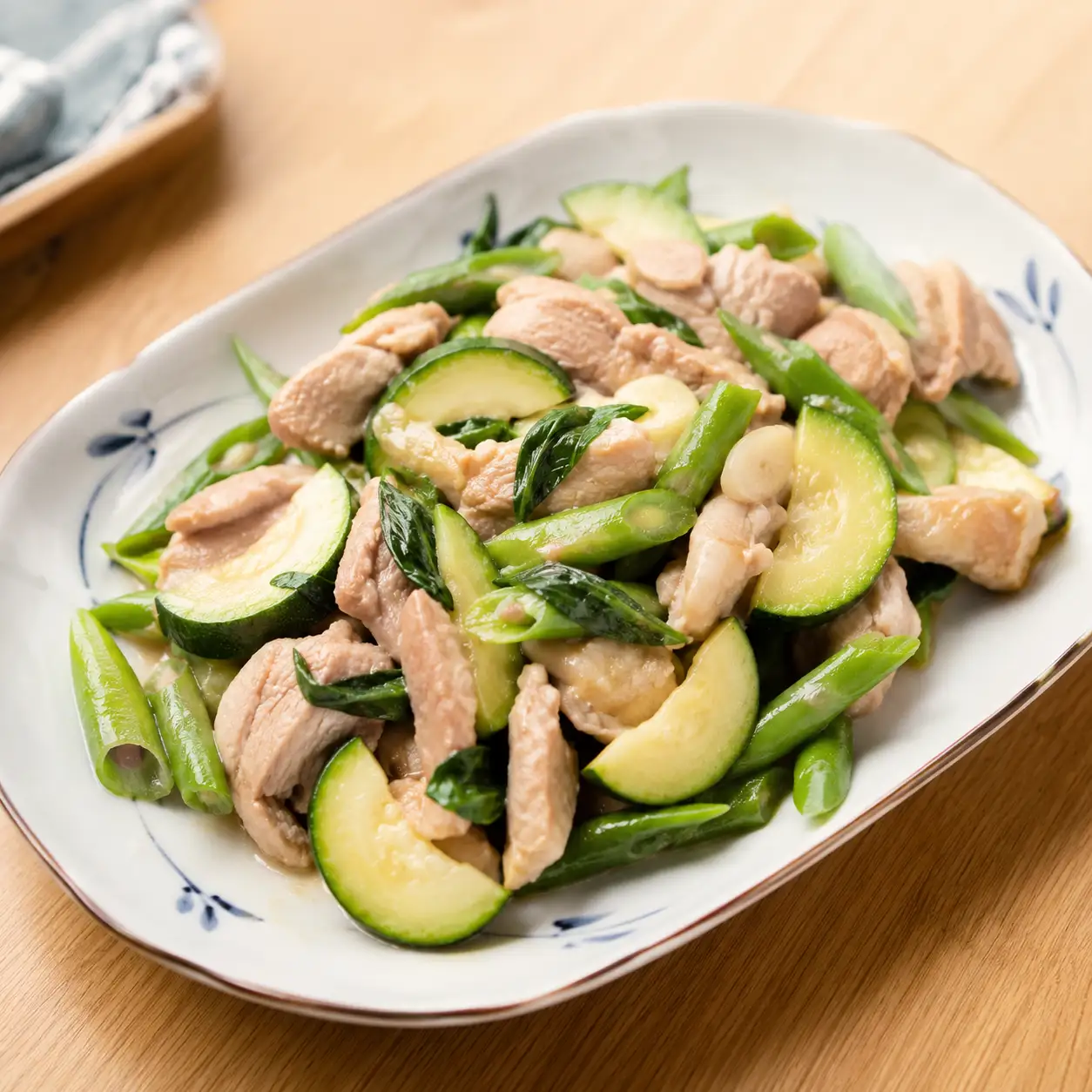 雞腿炒櫛瓜四季豆