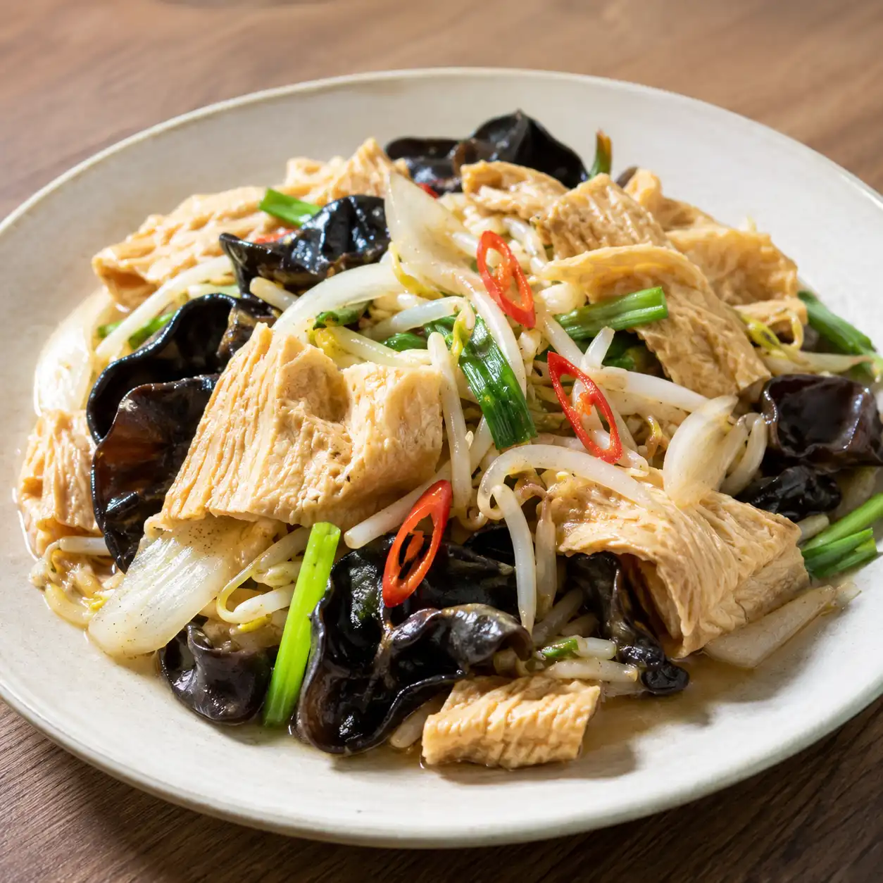 黑木耳豆包小炒