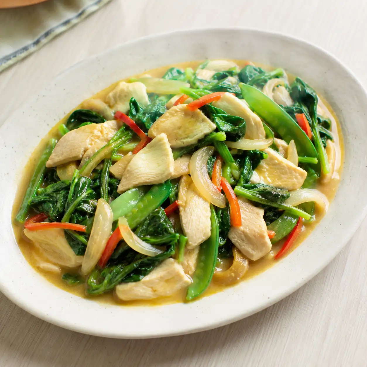 咖哩雞肉片菠菜鮮燴