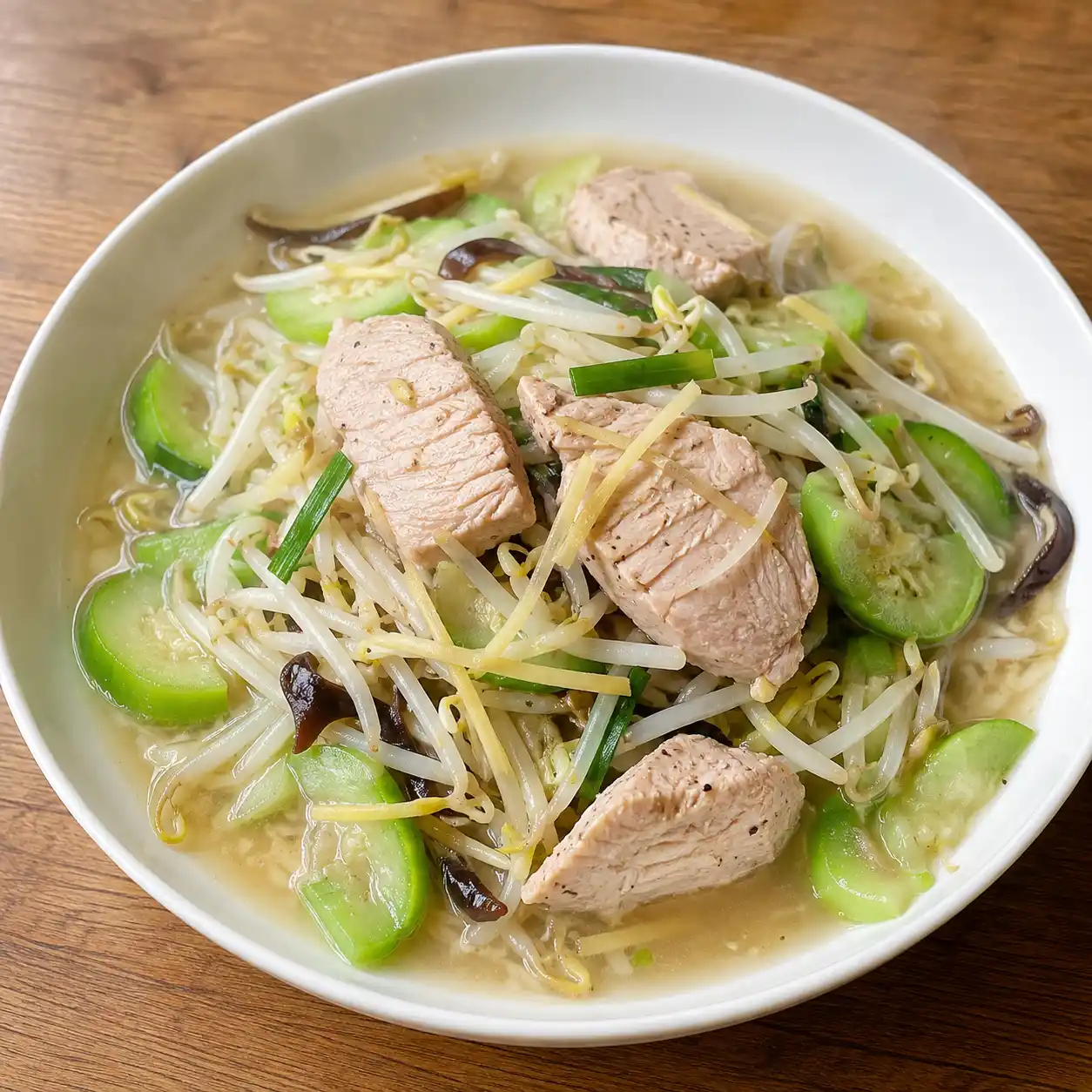 白胡椒鮪魚綠豆芽鮮燴