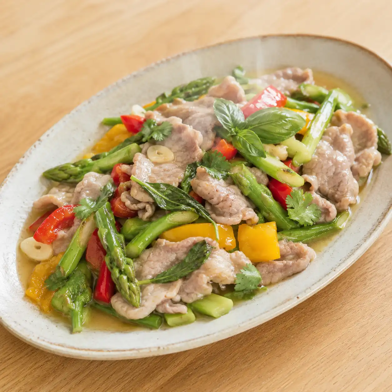 羅勒豬肉片蘆筍鮮燴
