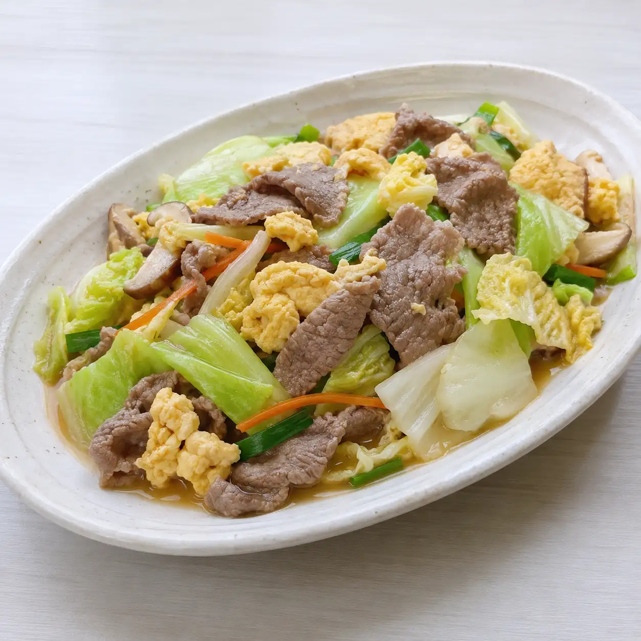 高麗菜牛肉片滑蛋