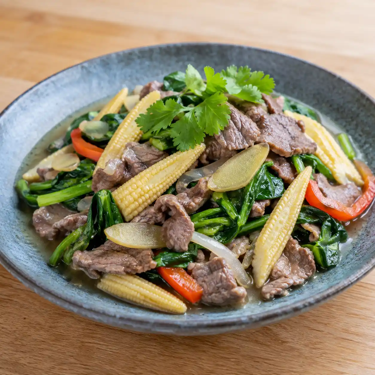 牛肉片玉米筍滑炒
