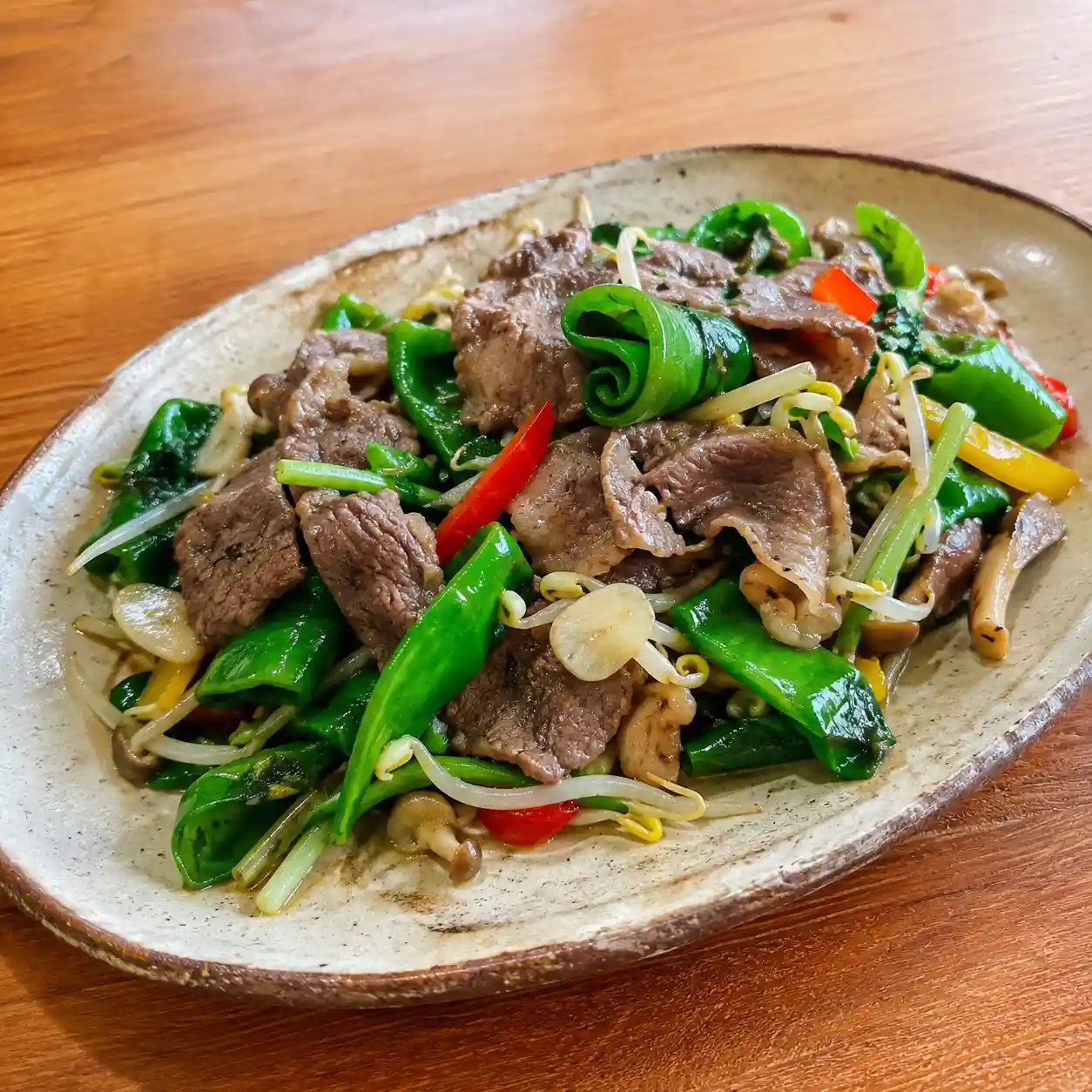 乾煸山蘇羊肉片
