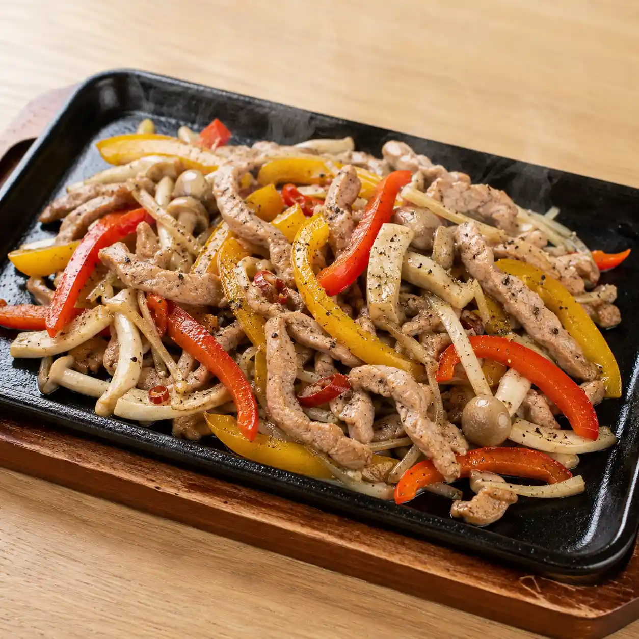 黑胡椒鐵板瘦肉絲甜椒