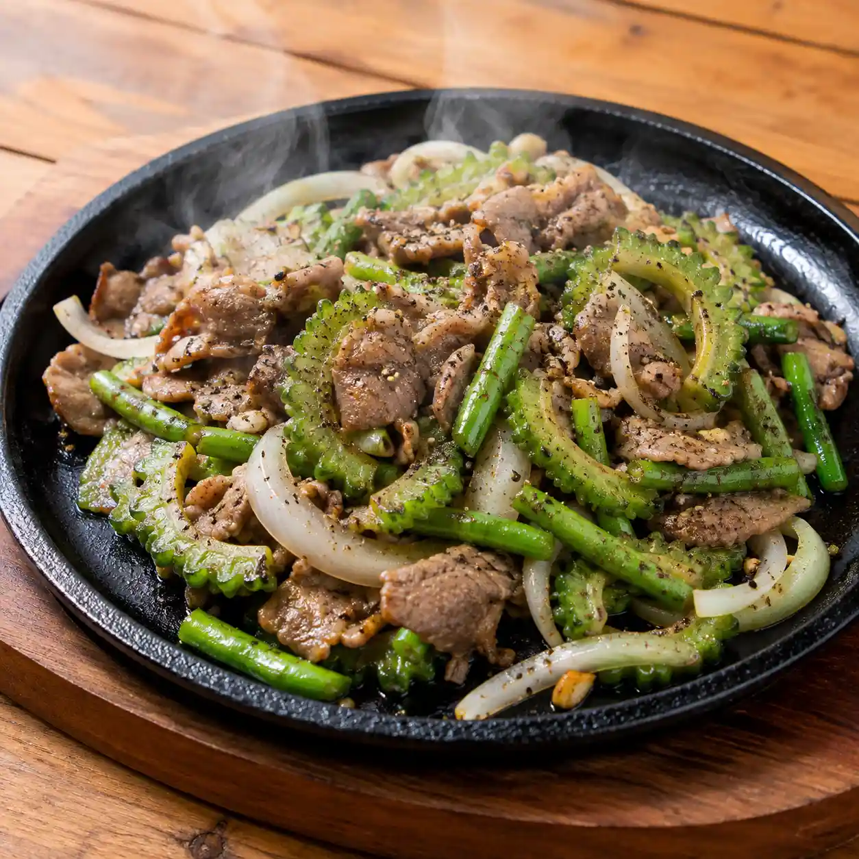 黑胡椒鐵板羊肉片苦瓜