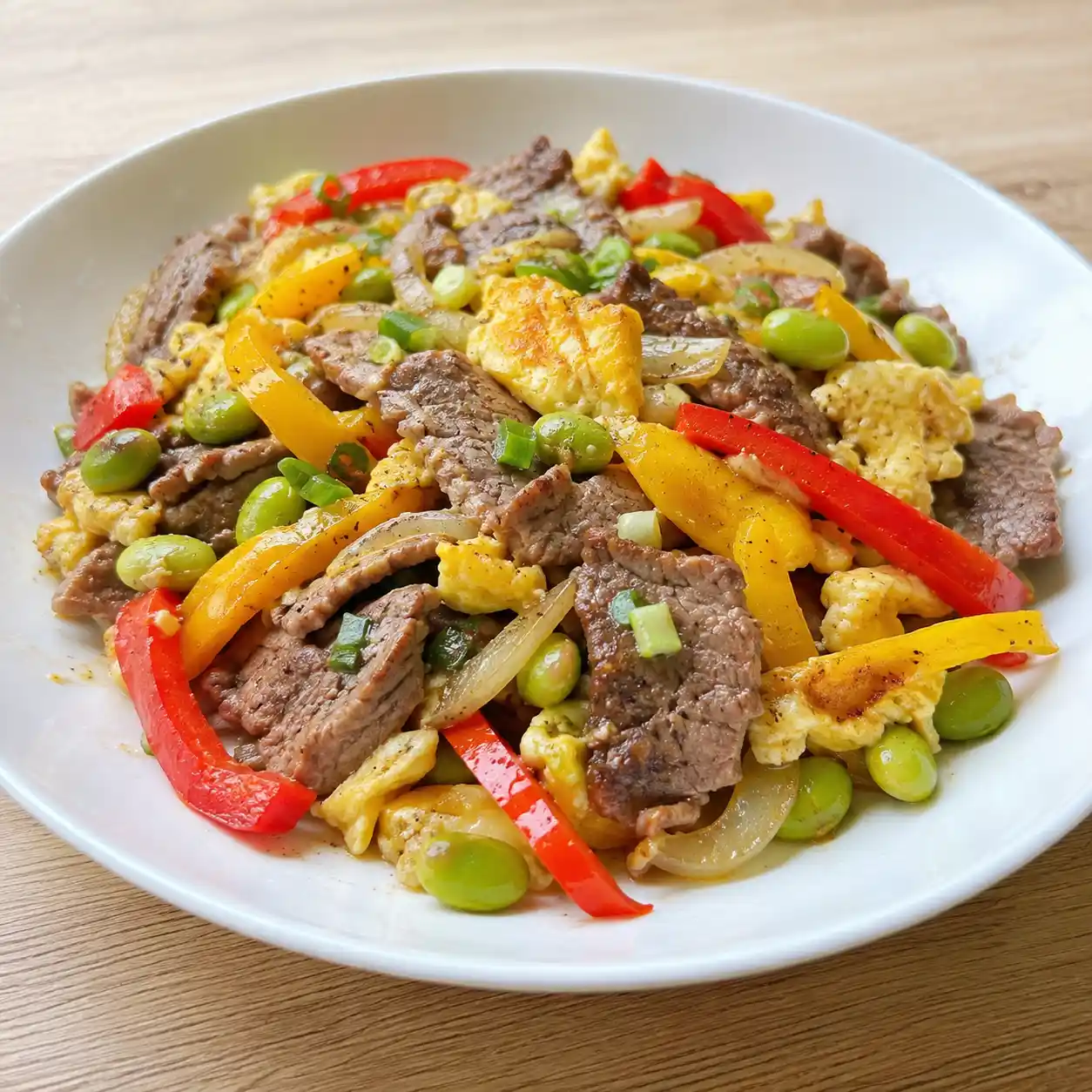 牛肉片彩椒蛋香煎