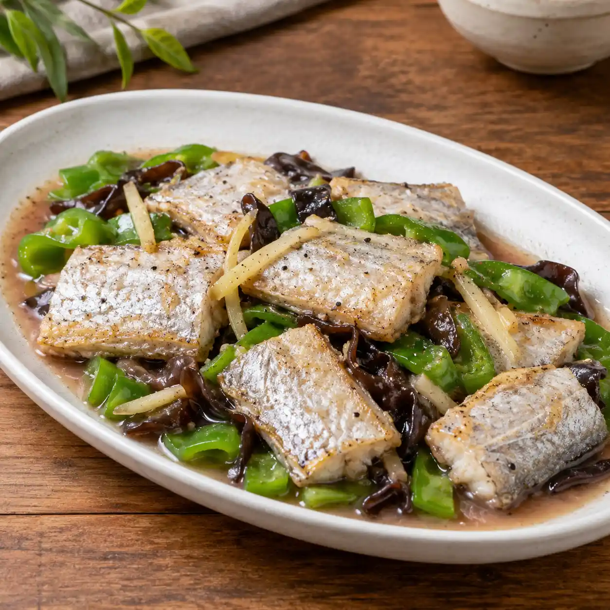 梅香香煎白帶魚青椒
