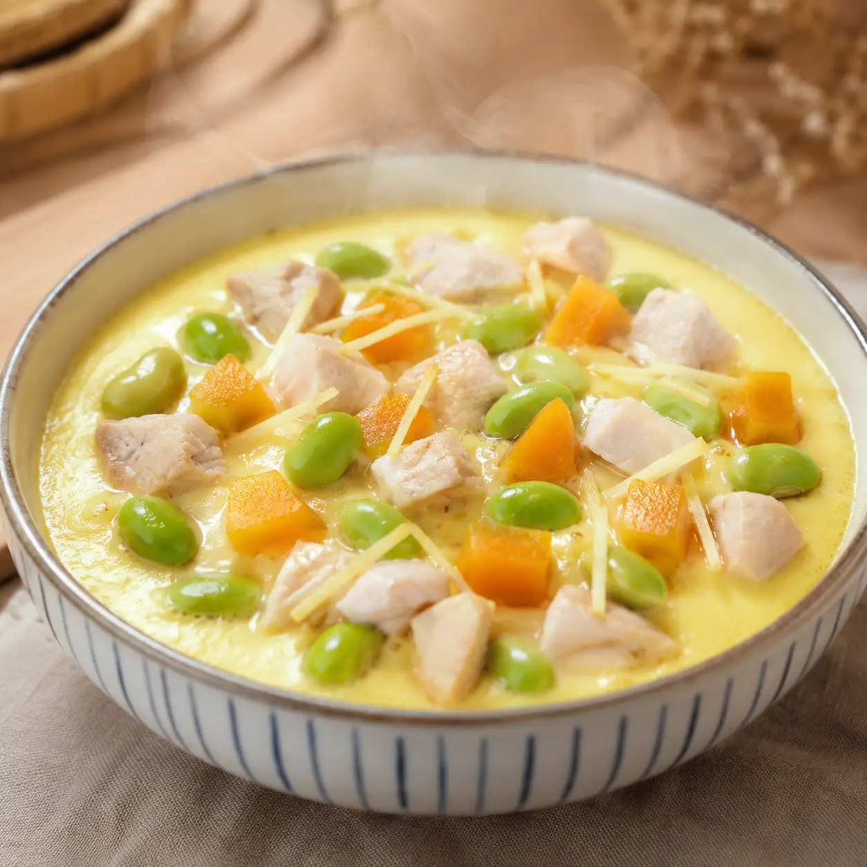 雞丁毛豆蒸蛋
