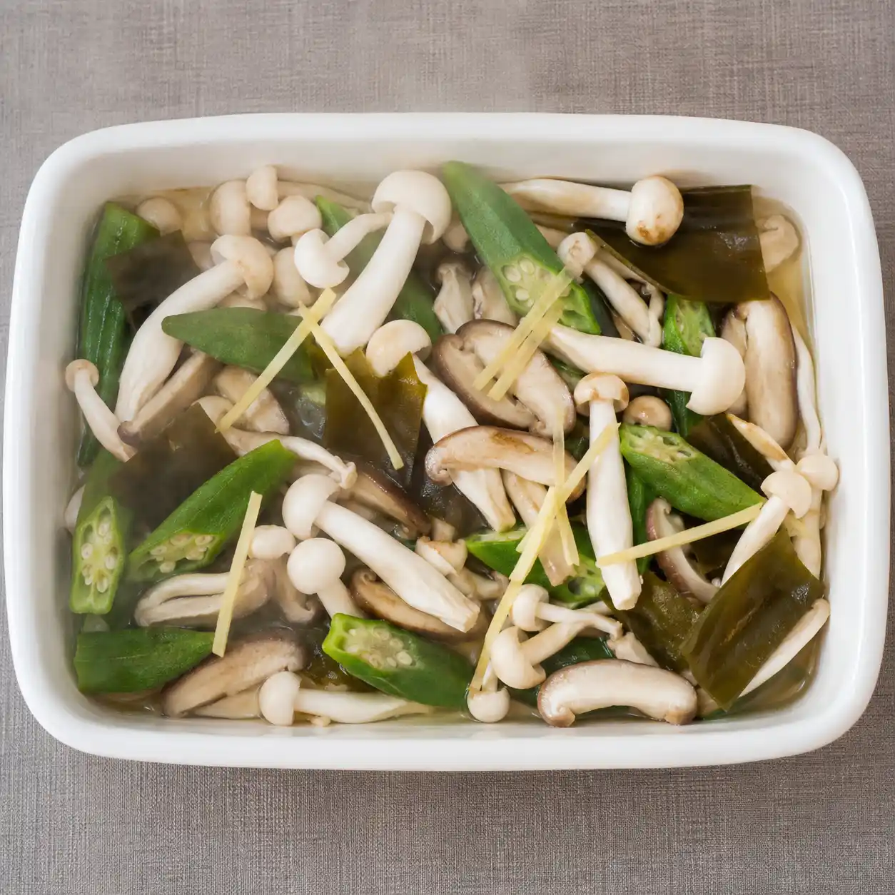 昆布白精靈菇蒸盒