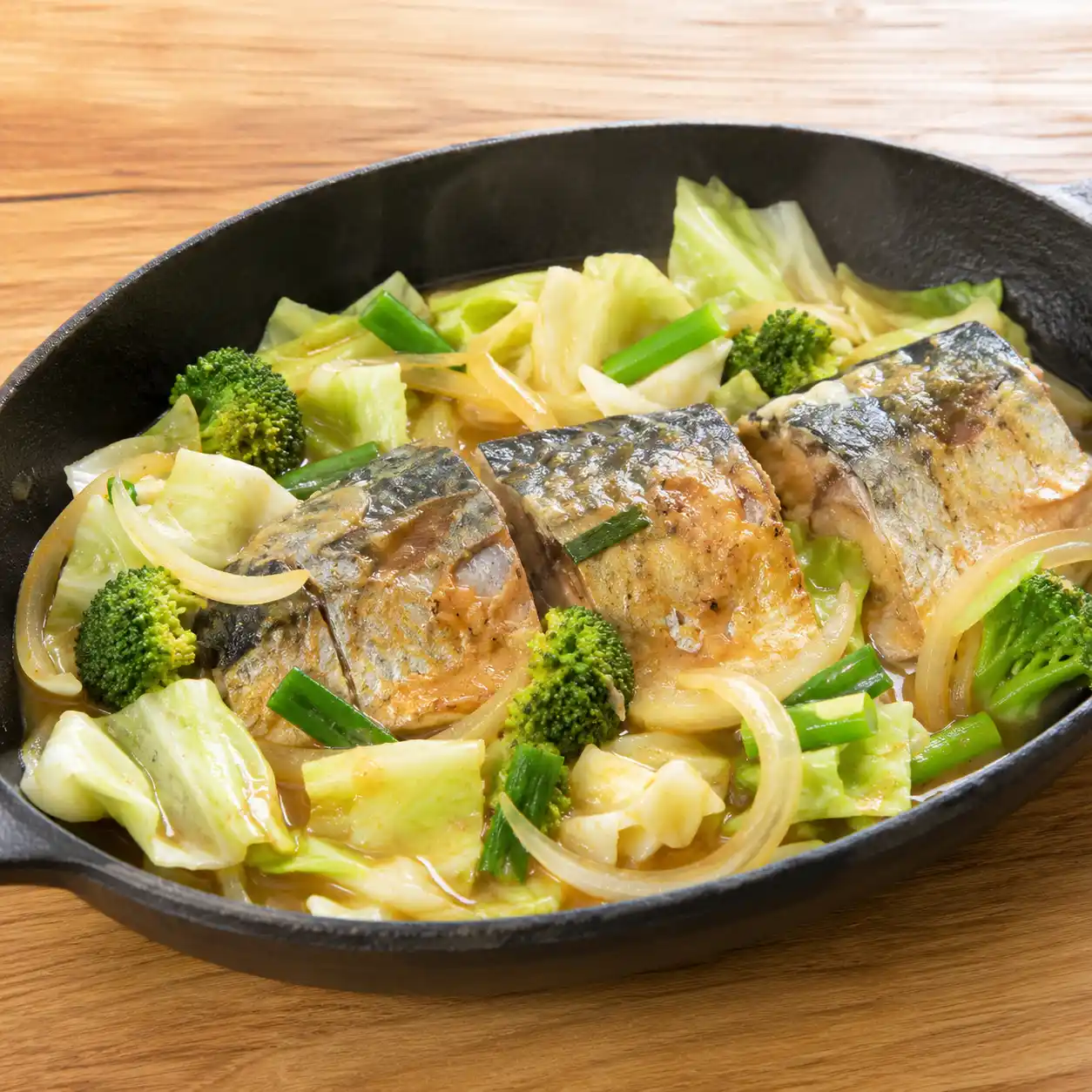 咖哩醬燒鯖魚