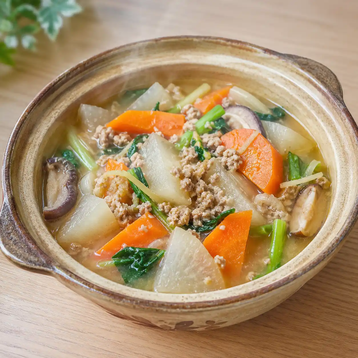 味噌瘦絞肉紅蘿蔔燉