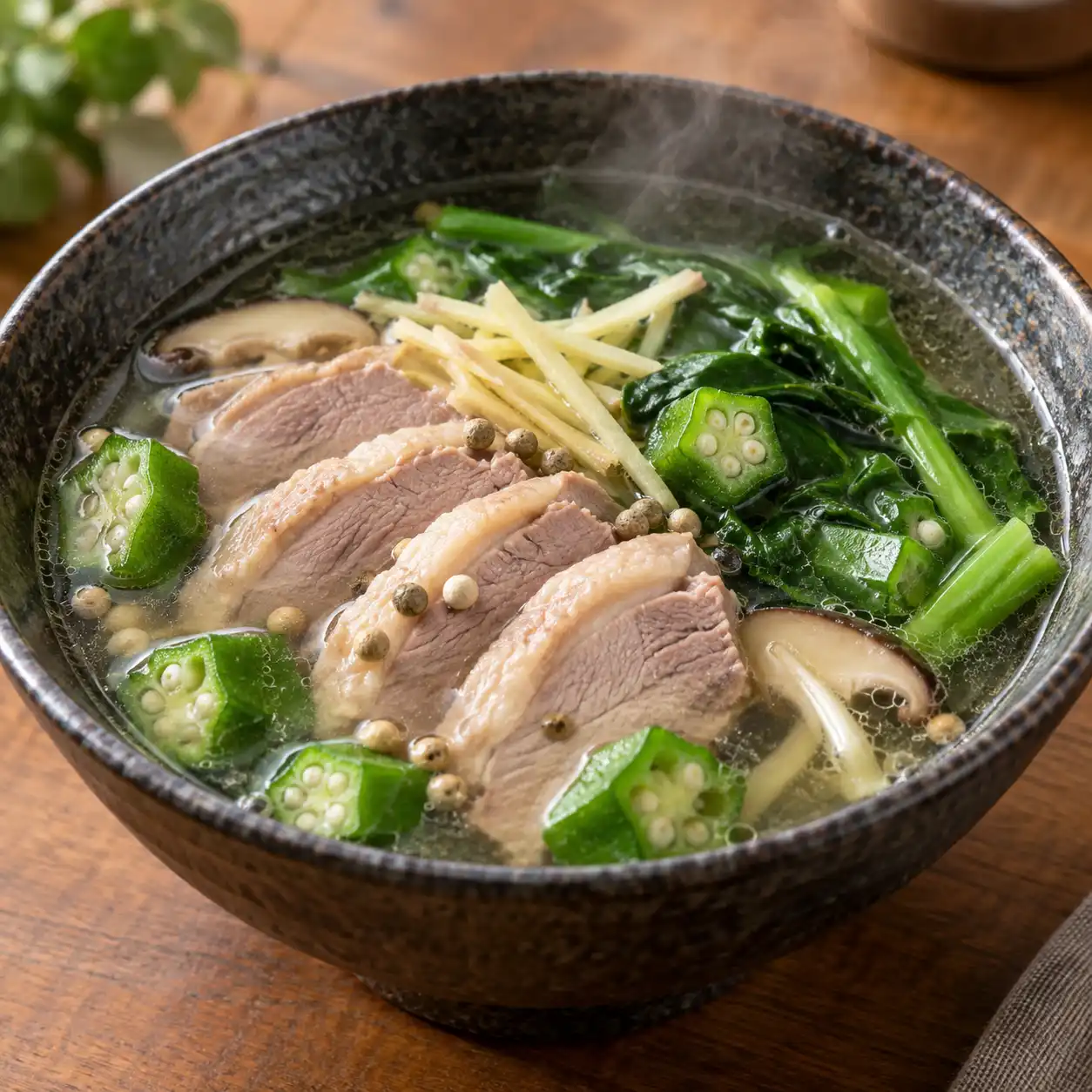 胡椒鴨胸秋葵湯