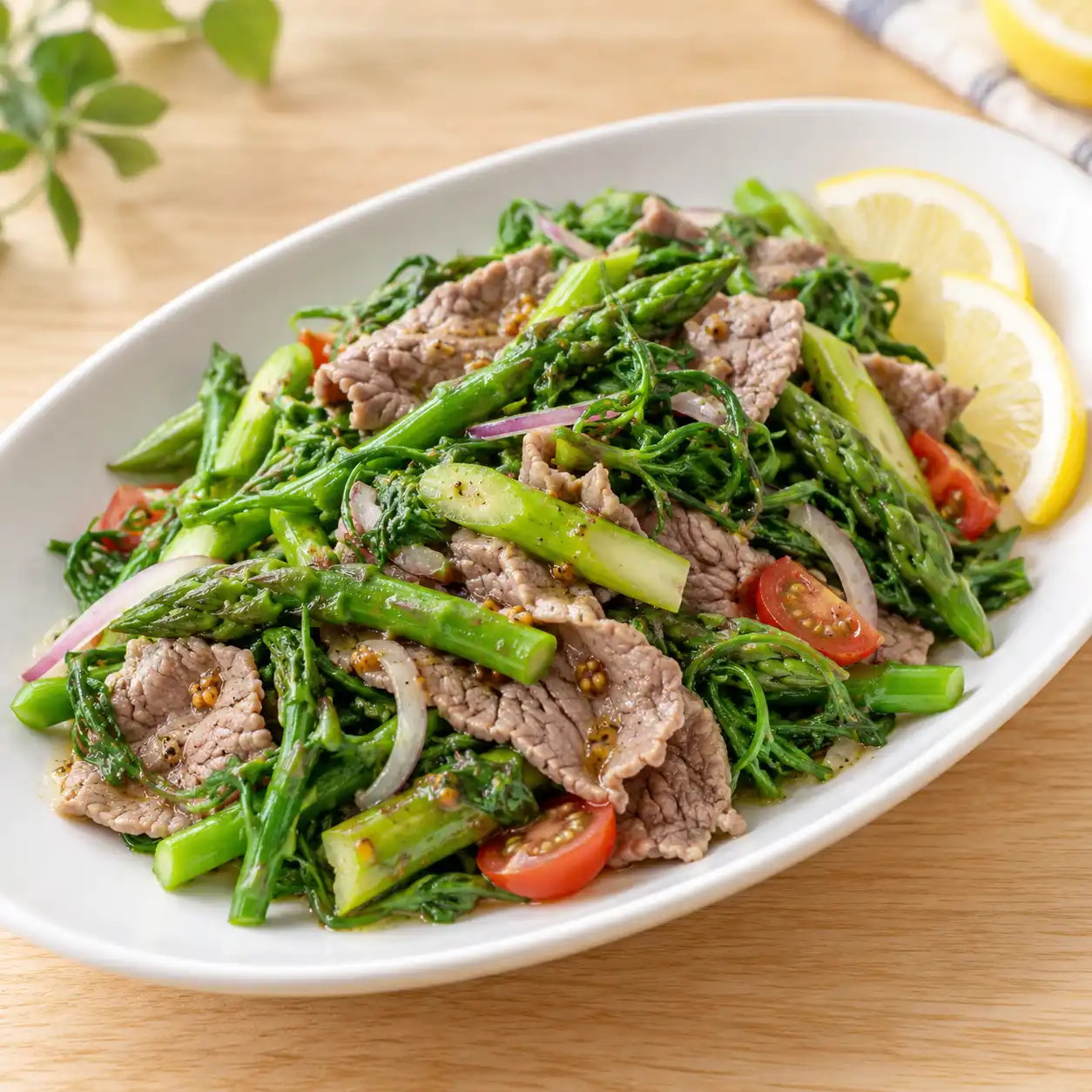 牛肉片蘆筍涼拌
